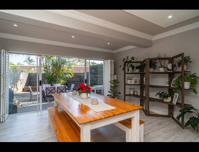 2 BEDROOM DUPLEX FOR SALE IN UMHLANGA CENTRAL